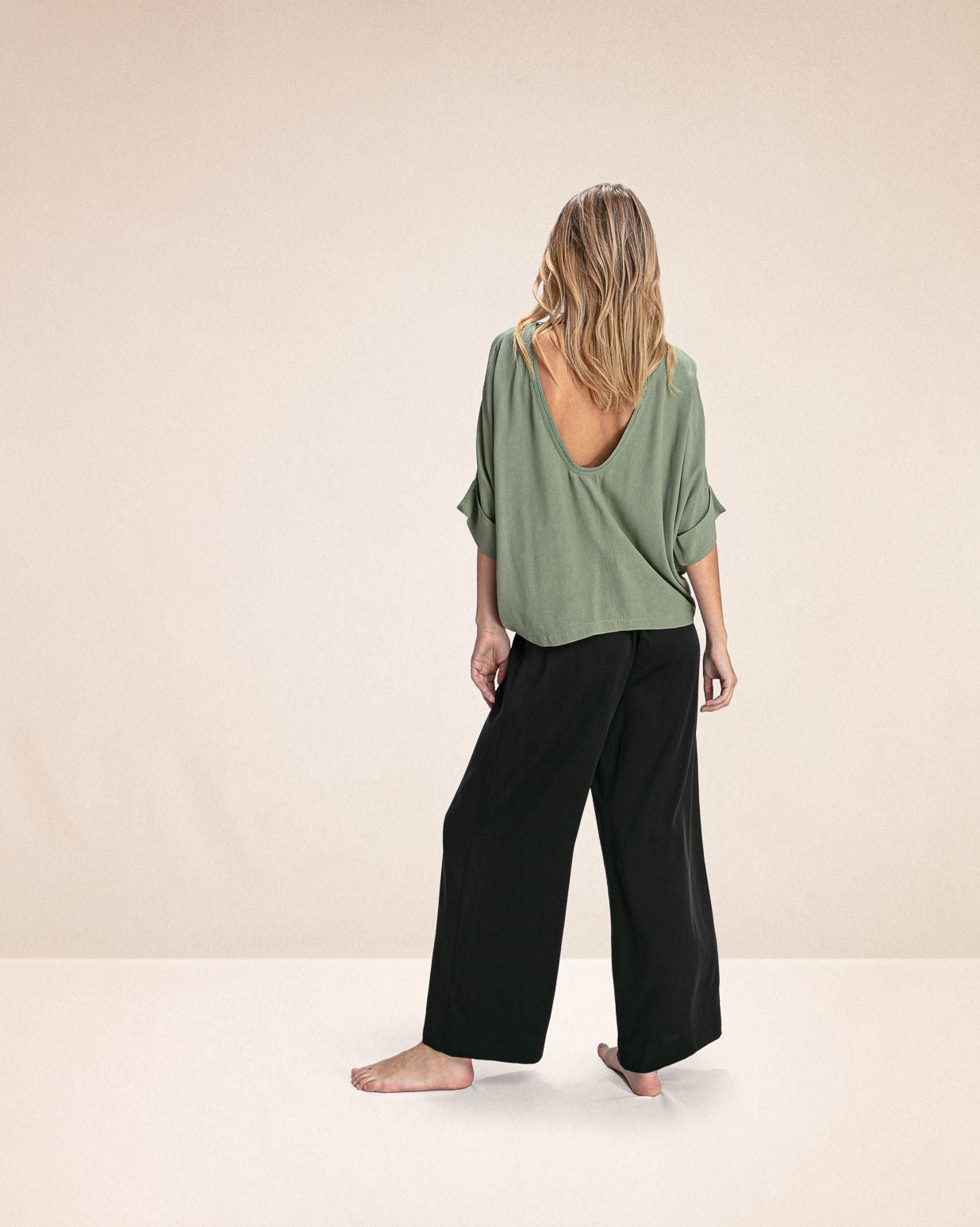 Top Buckley oil green