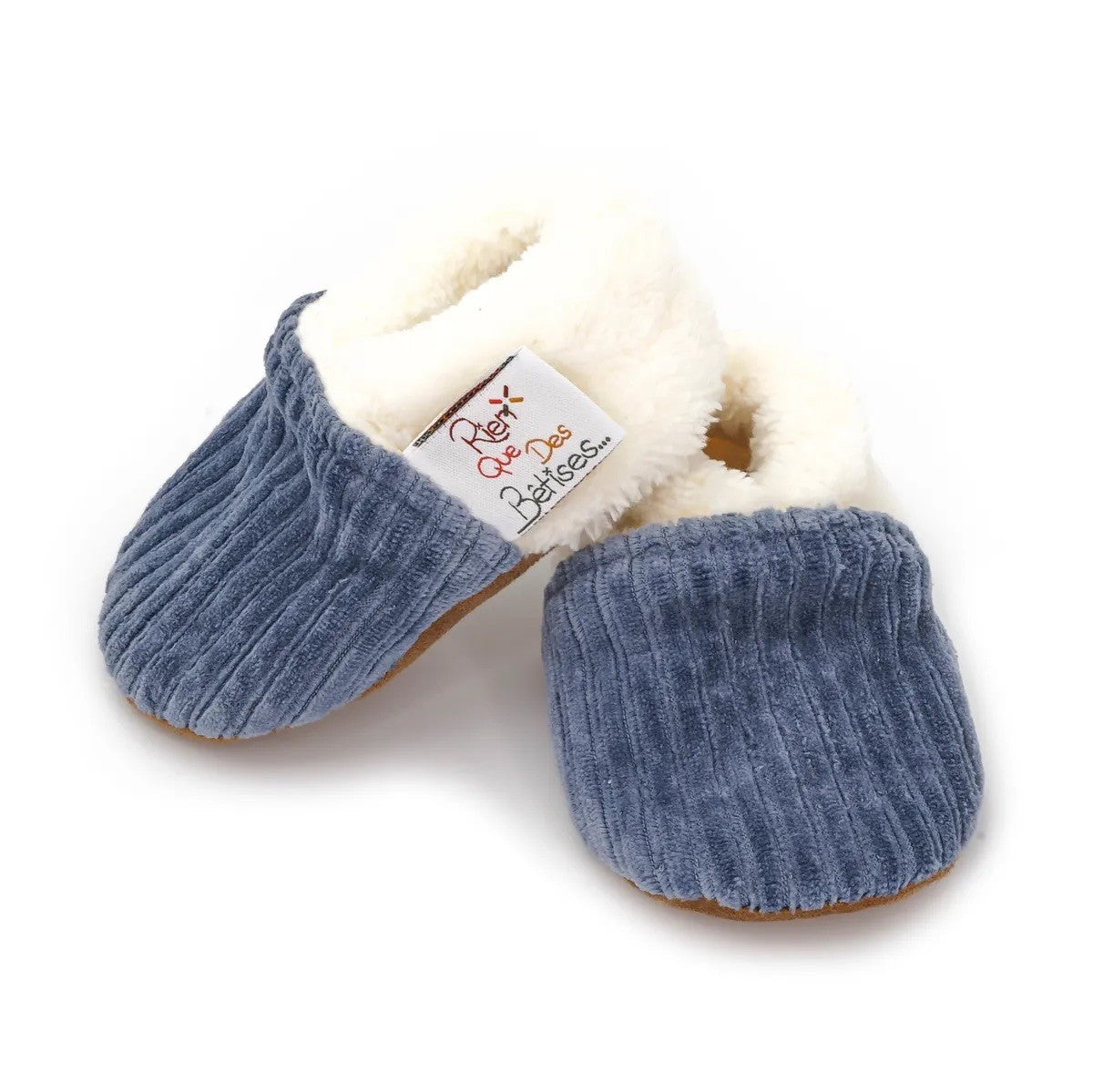 Chaussons bébé en velours (au choix)
