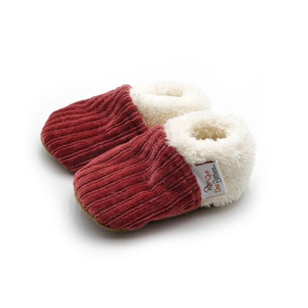 Chaussons bébé en velours (au choix)