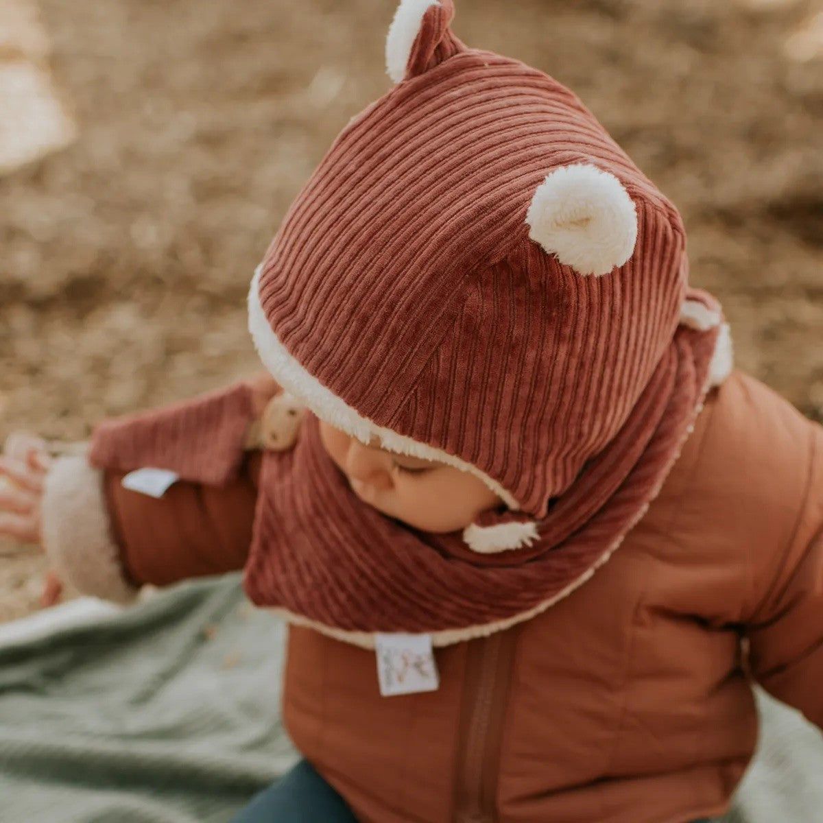 Bonnet bébé doublé en velours (au choix)