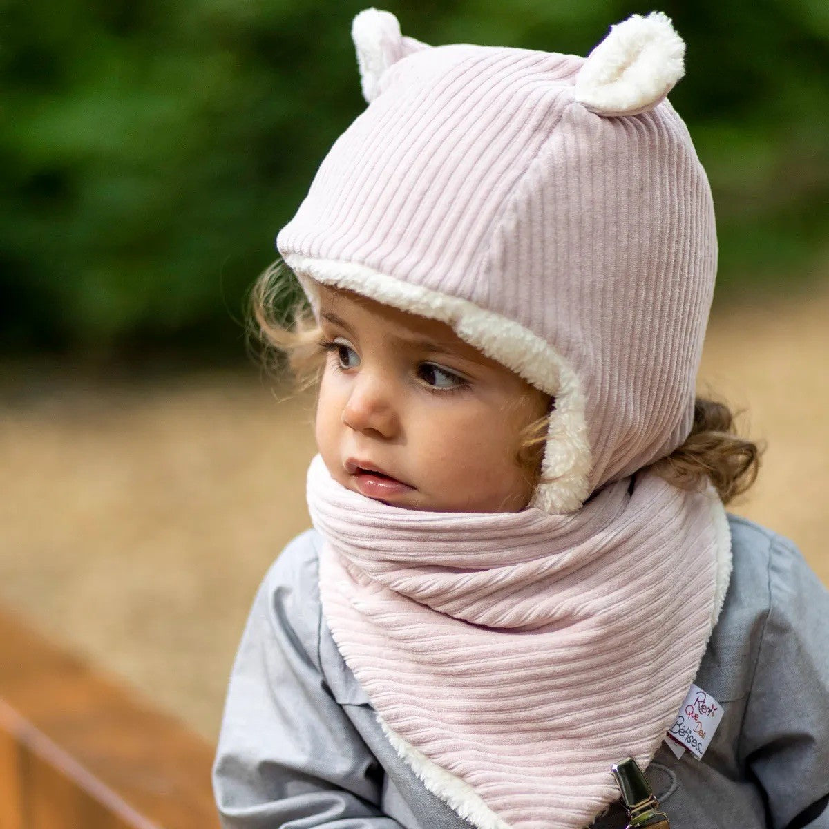 Bonnet bébé doublé en velours (au choix)