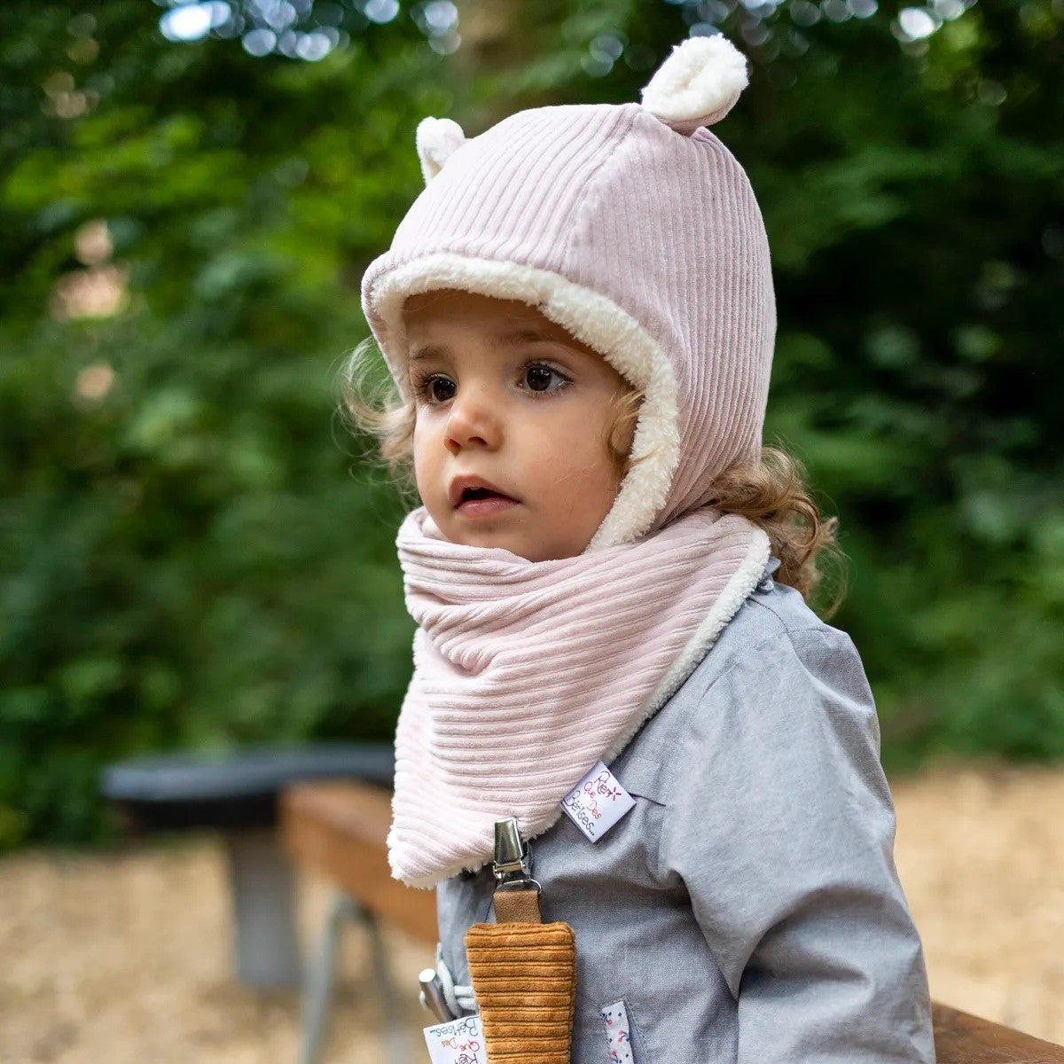 Bonnet bébé doublé en velours (au choix)