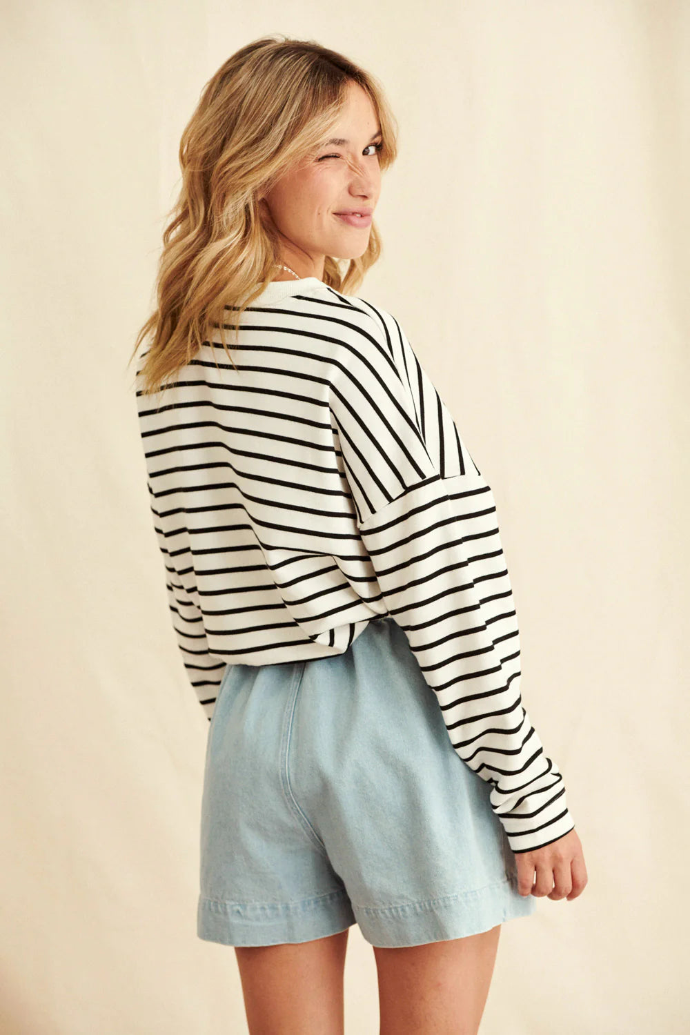Pull Nola (rayures noires)
