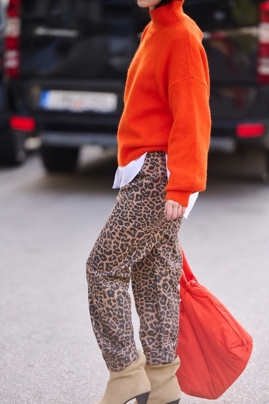 Pull Mandevilla orange