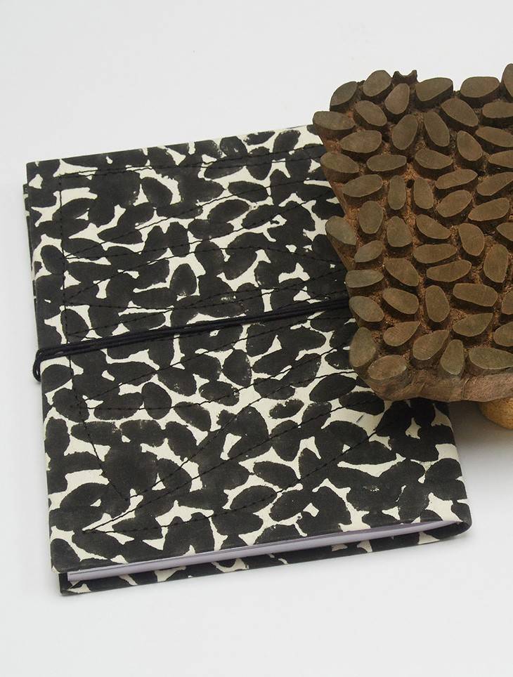 Carnet Indira Noir & Blanc