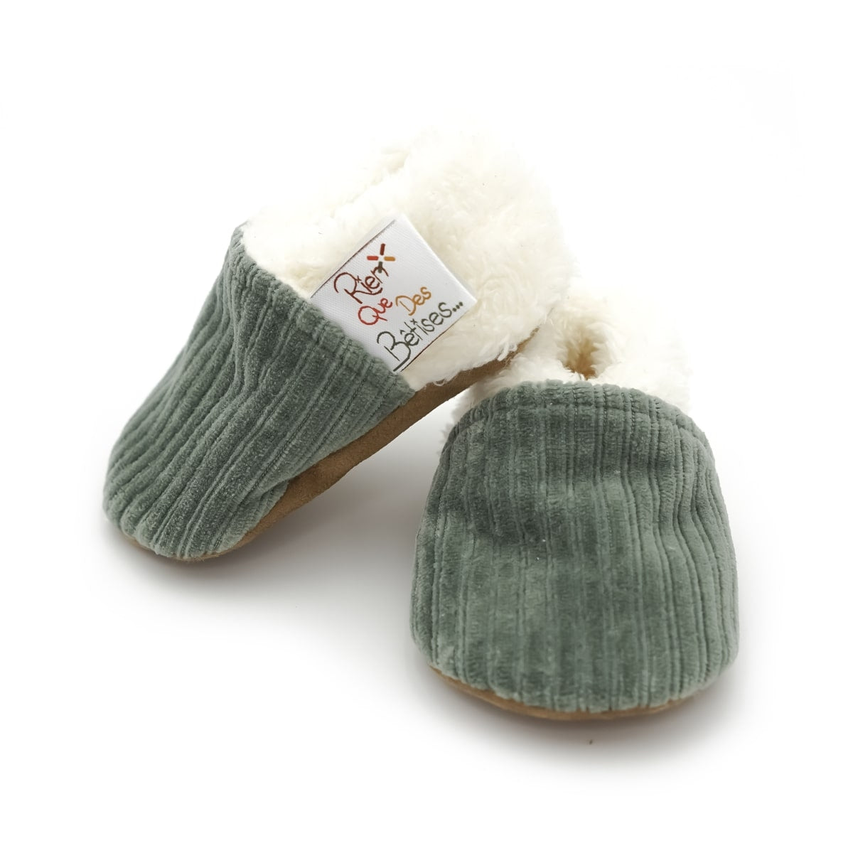 Chaussons bébé en velours (au choix)