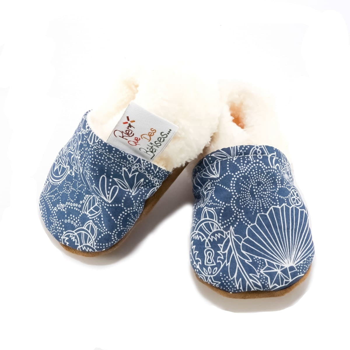Chaussons bébé à motifs (au choix)