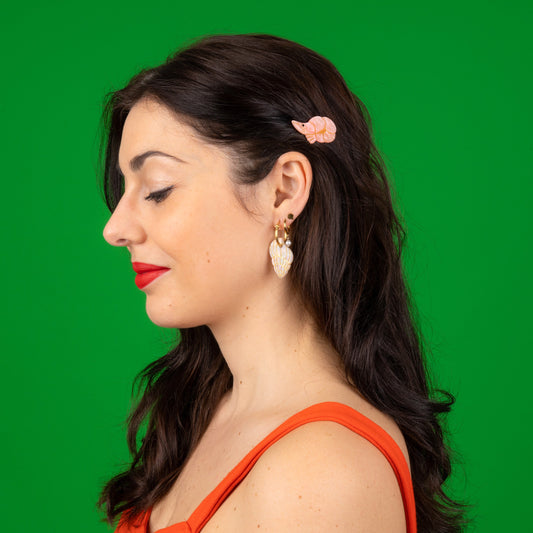 Barrette Crevette Coucou Suzette porté