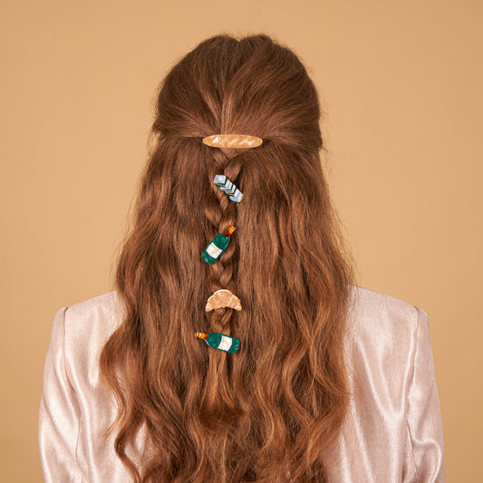 Barrette Livres Coucou Suzette porté