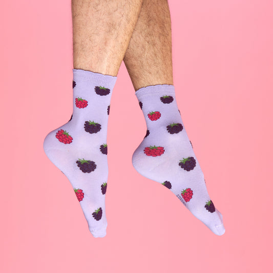 Chaussettes Fruits rouges Coucou Suzette porté