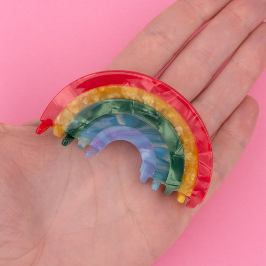 Pince à cheveux Arc-en-ciel Coucou Suzette portée