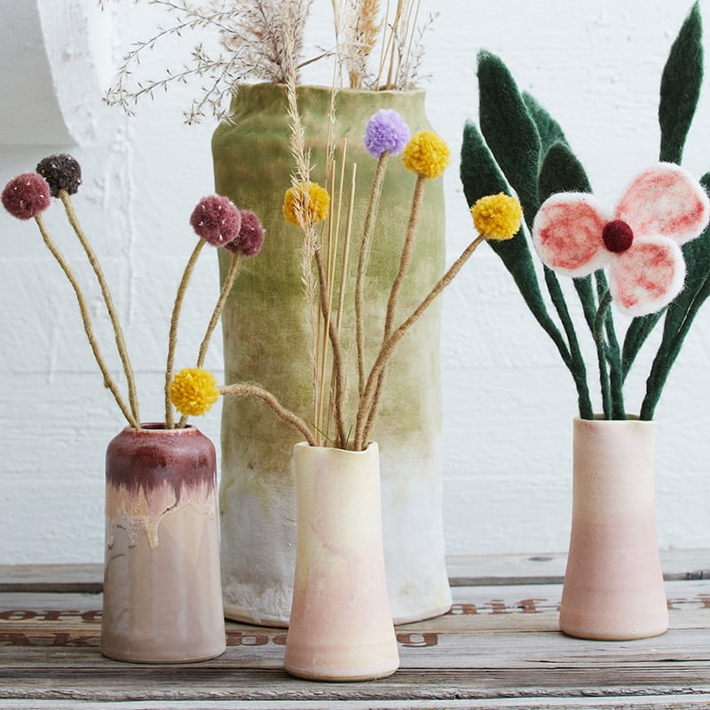 Composition de fleurs en laine feutrée Aveva Design