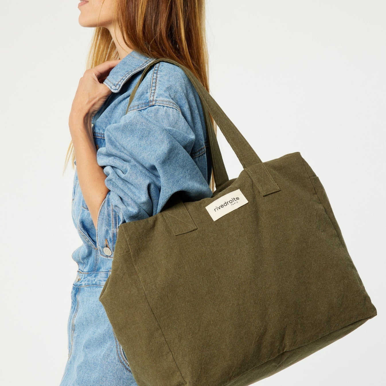Sac Célestins kaki Rive Droite porté