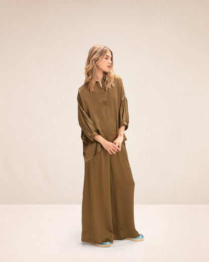 Chemise Manon oversize en soie – Karma Koma