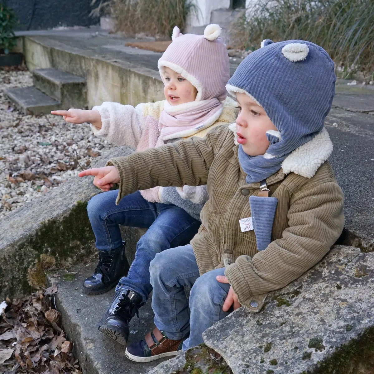 Bonnet bébé doublé en velours (au choix)