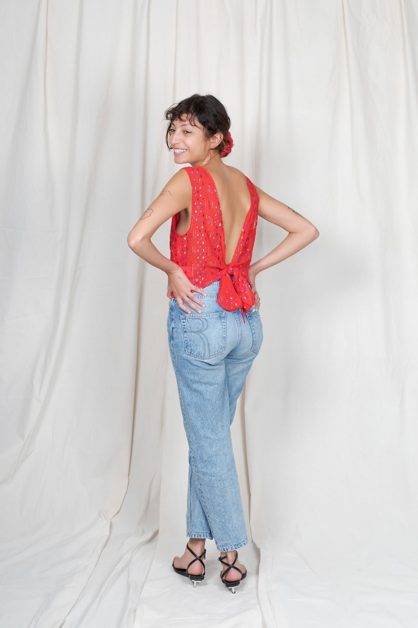 Top en soie dos nu Chioma rouge lurex