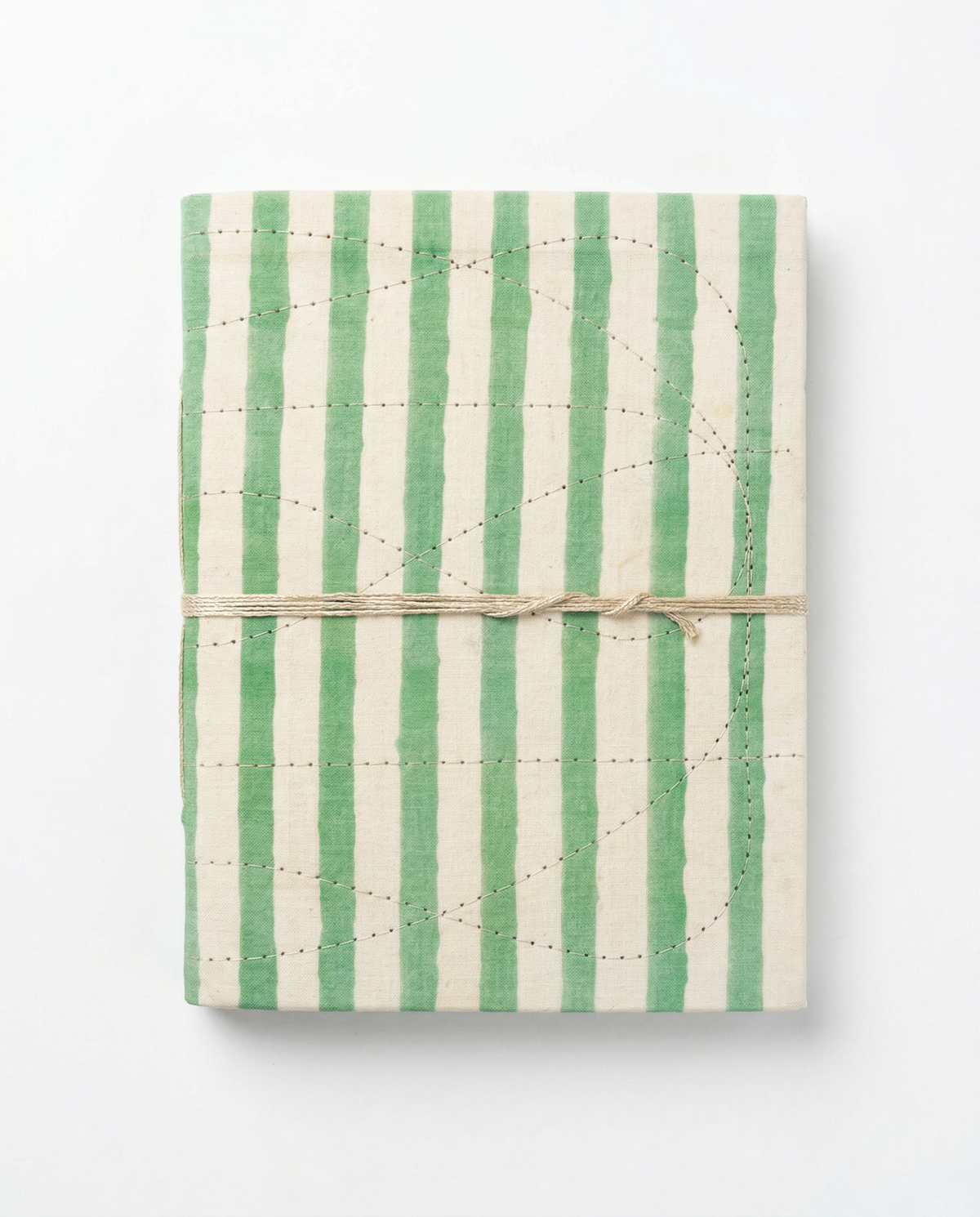 Carnet A5 Indira motif rayures vert menthe Stripe Mint- carnet rigide block print fermé par un lien en coton  - Mamamushi Studio