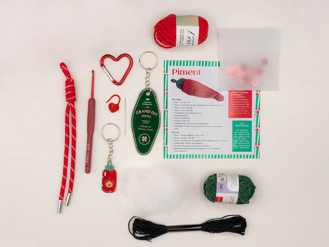 Kit crochet bag charms lucky pepper