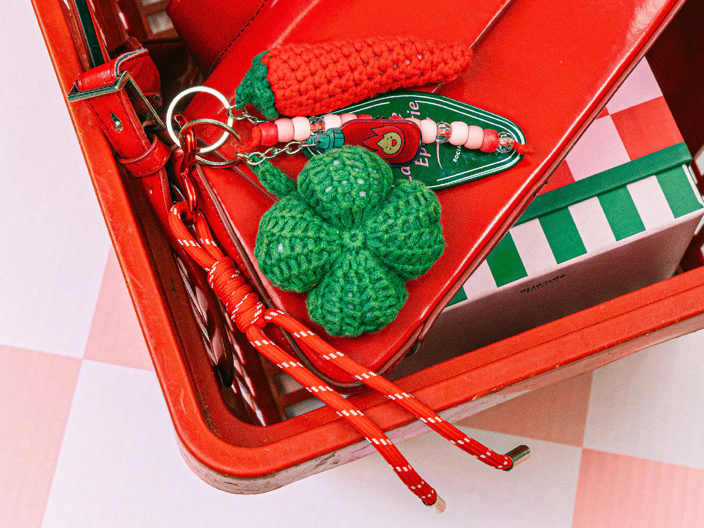 Kit crochet bag charms lucky pepper