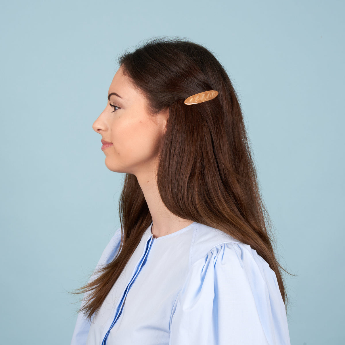 Barrette Baguette Coucou Suzette – vue portée ou mise en situation