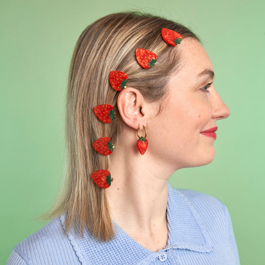 Barrette Fraise Coucou Suzette vue produit