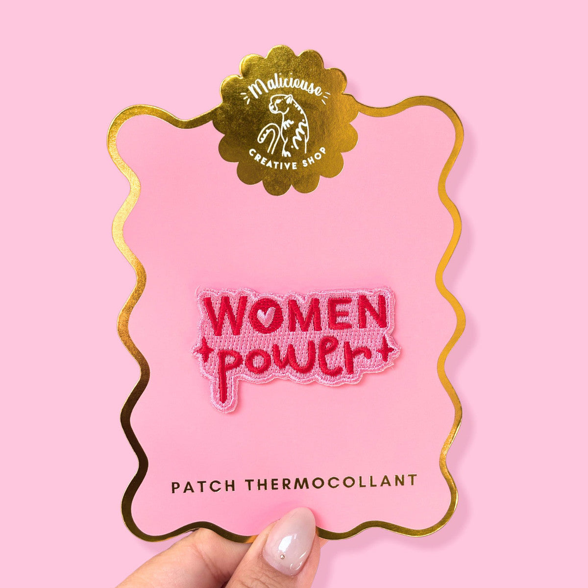 Patch thermocollant Women Power Malicieuse - Patch Women power sur packaging vue de face