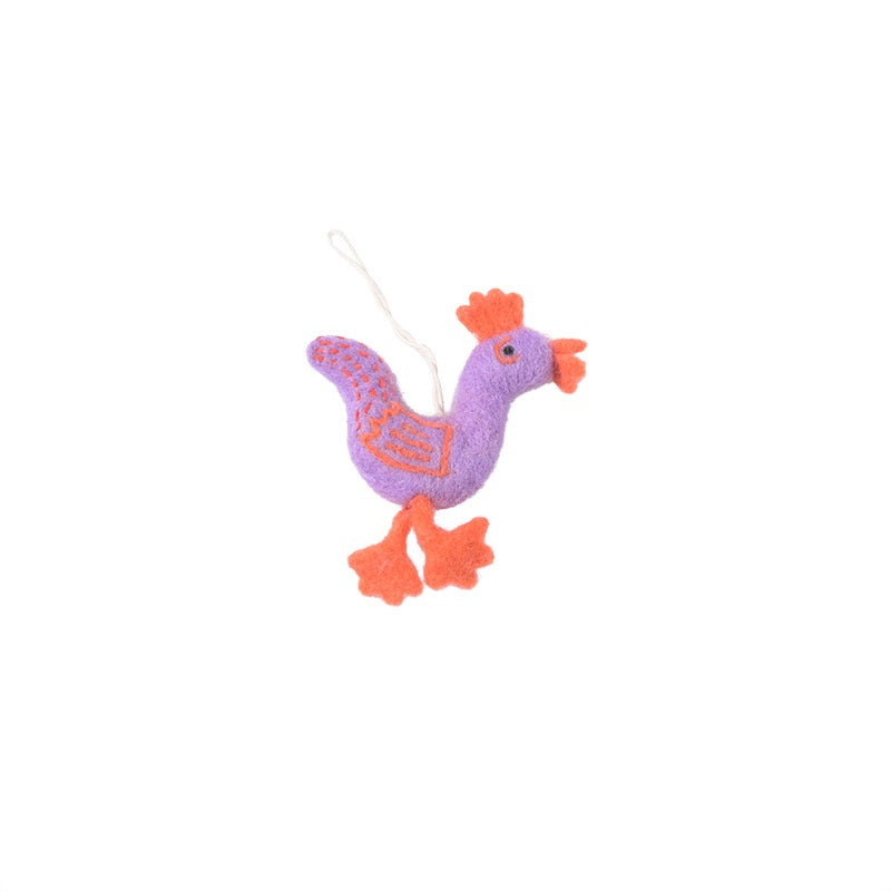 Coq Funky Rooster S lilas en laine Aveva, vue du sujet sur fond blanc