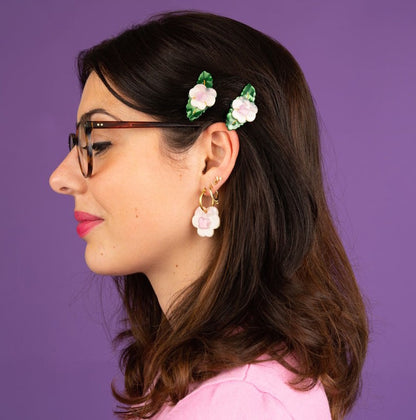 B.O Pensée rose Coucou Suzette portée