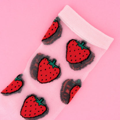 Chaussettes transparentes Fraise Coucou Suzette vue produit