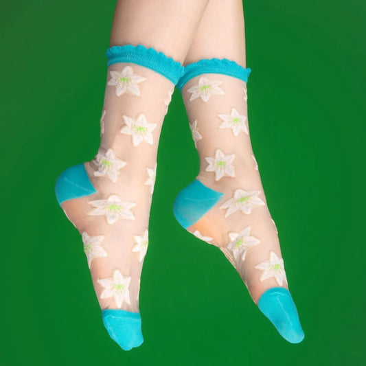 Chaussettes transparentes Lys Coucou Suzette porté