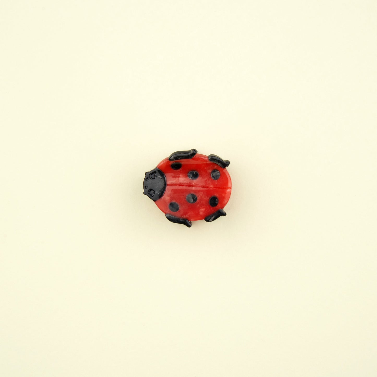 Mini pince à cheveux Coccinelle Coucou Suzette vue produit