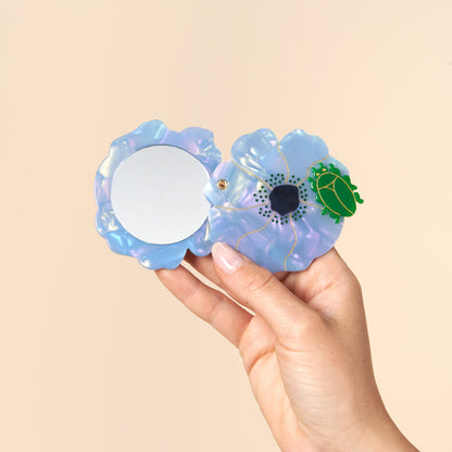 Détail du Miroir Fleur bleue Coucou Suzette