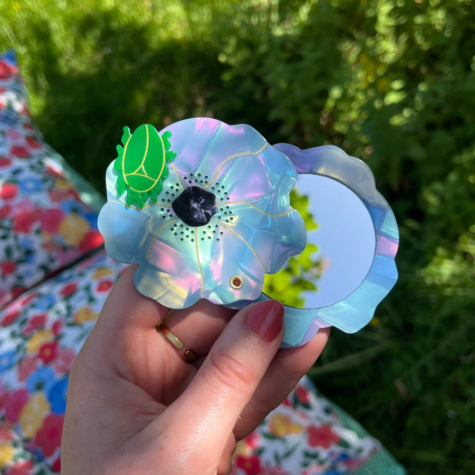 Miroir Fleur bleue Coucou Suzette vue produit