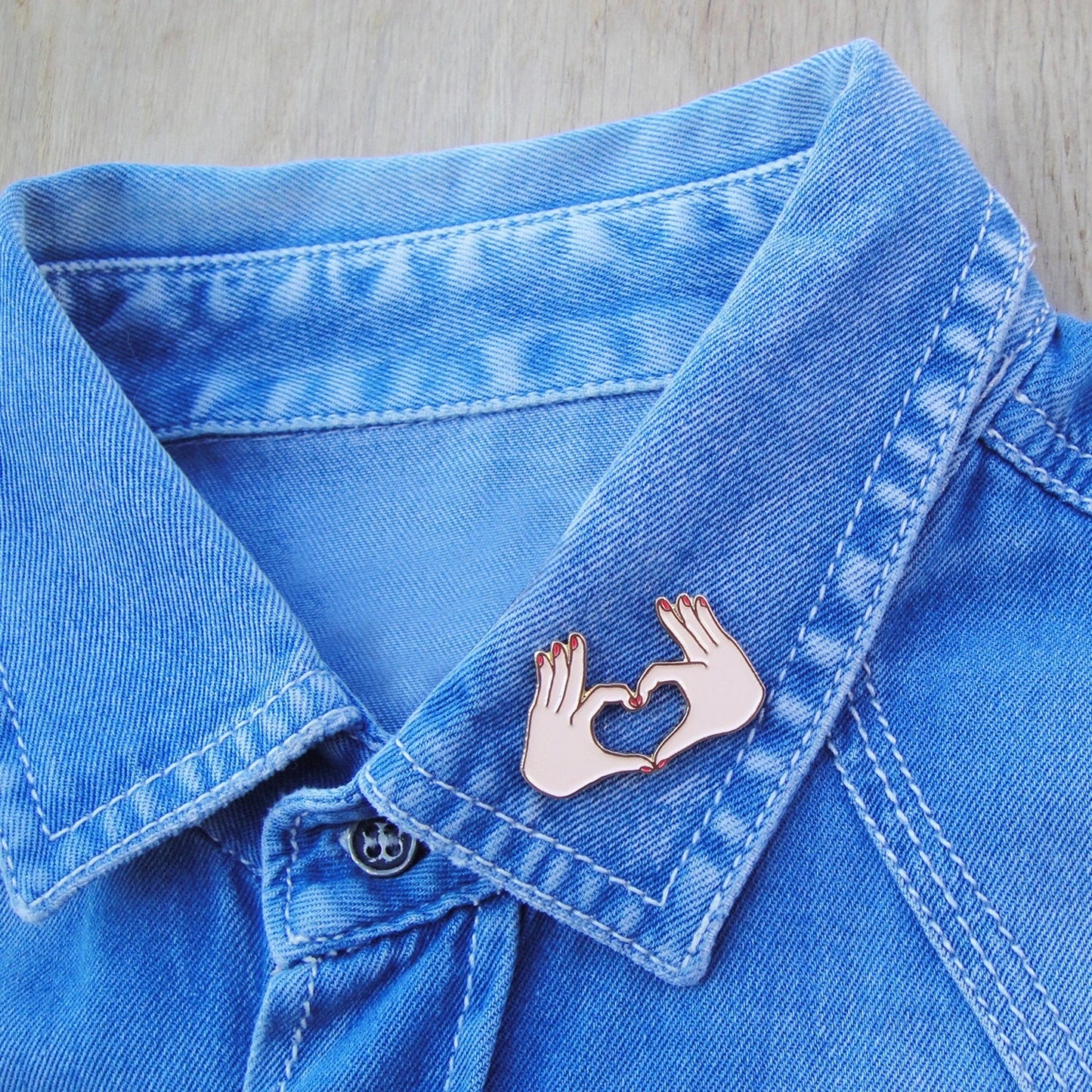Pin's amour - vue 2