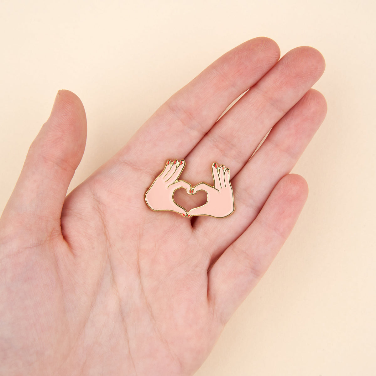Pin's amour - vue 4