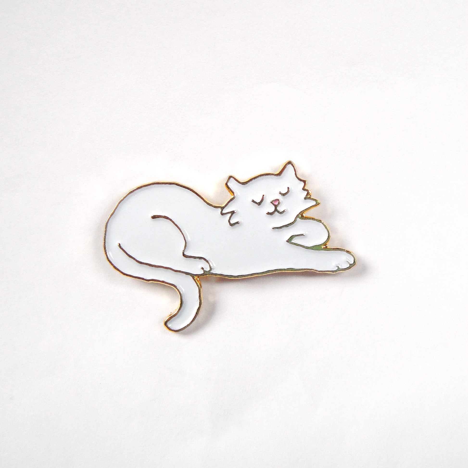 Pin's Chat pacha Coucou Suzette - vue 2