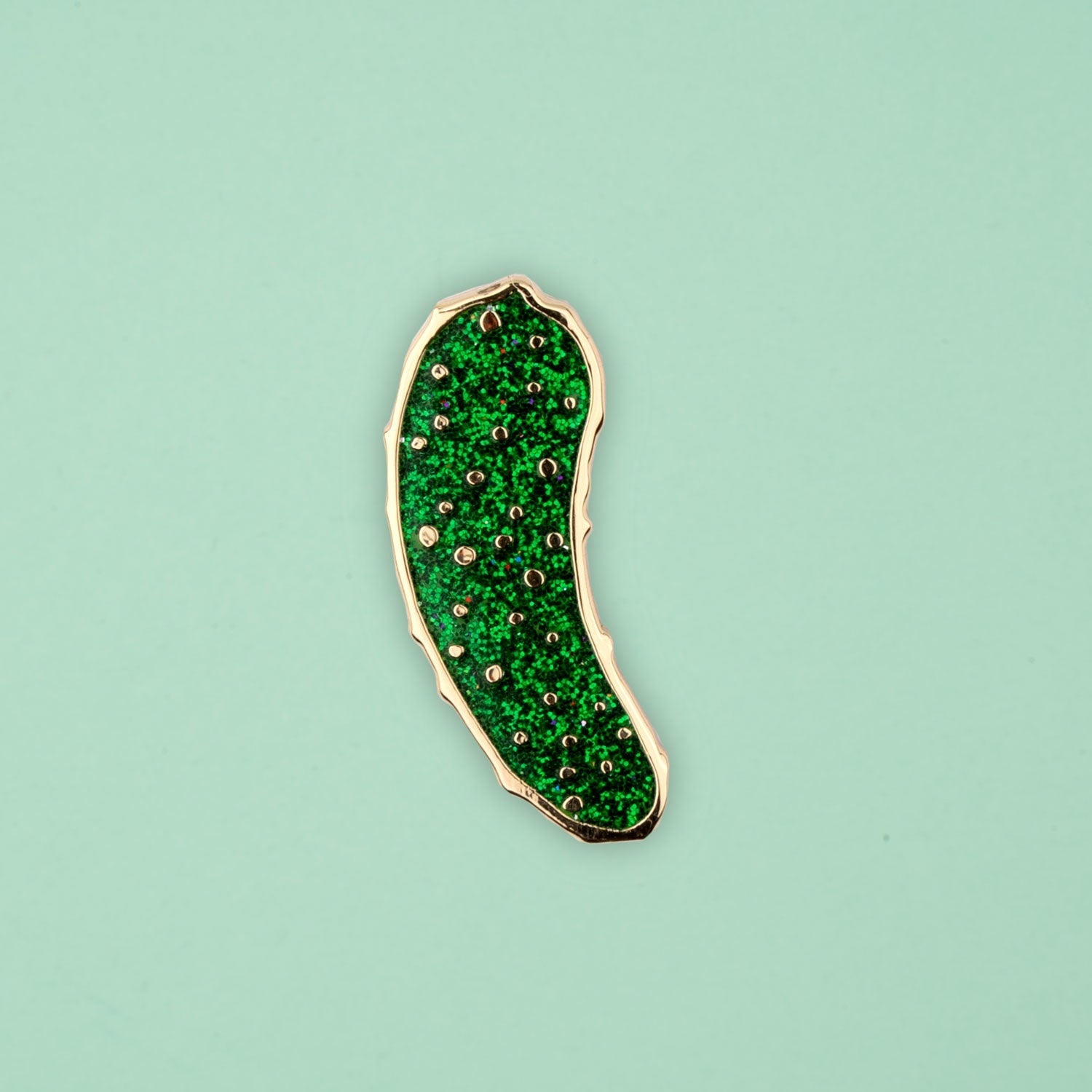 Pin's Cornichon Coucou Suzette en émail