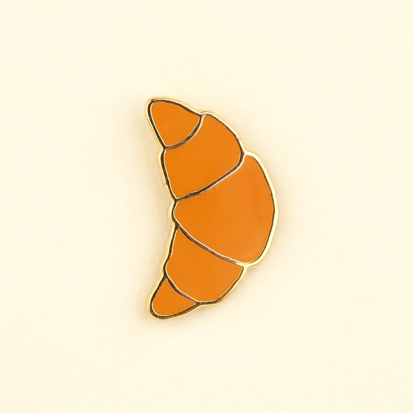 Pin's Croissant Coucou Suzette en émail