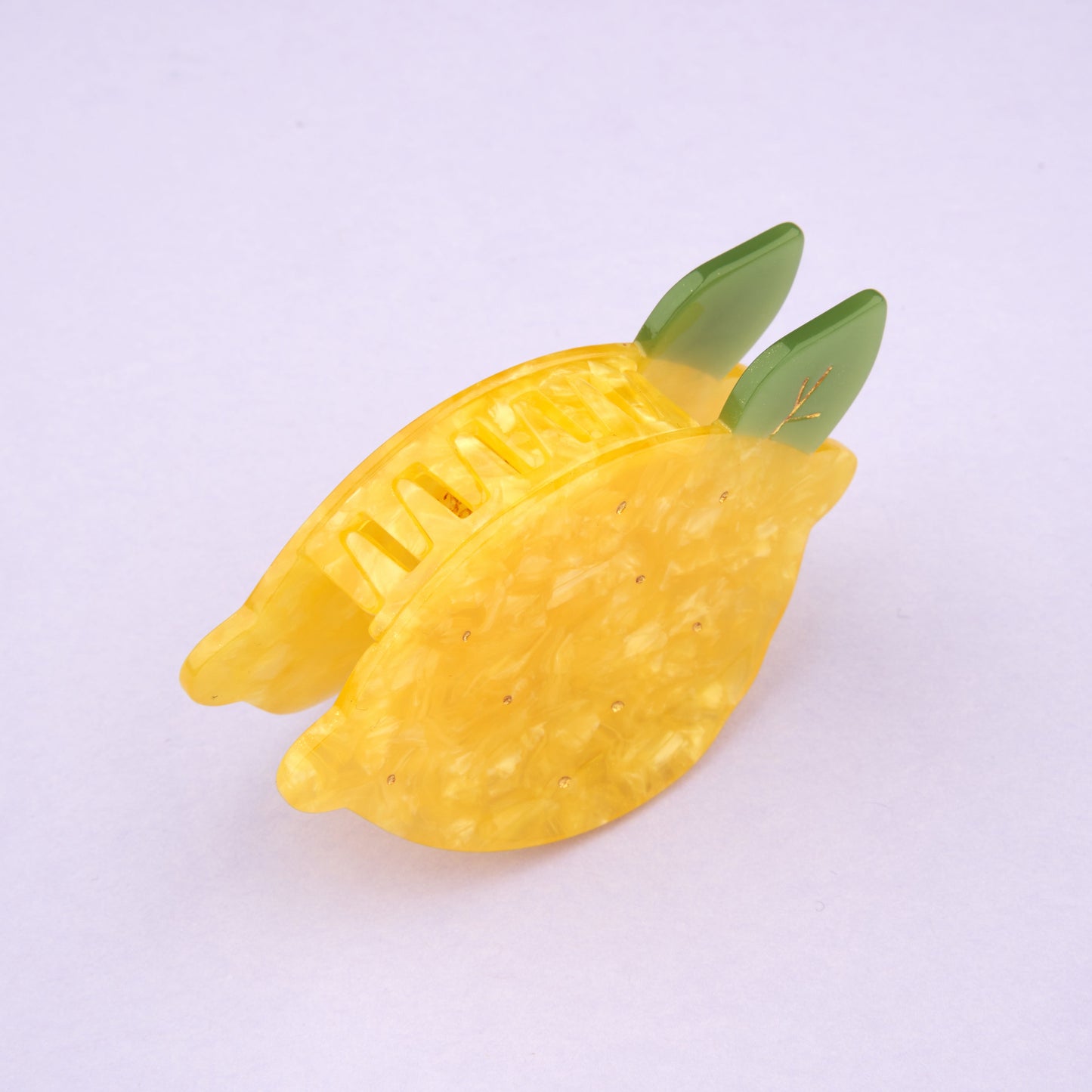 Pince à cheveux Citron Coucou Suzette portée