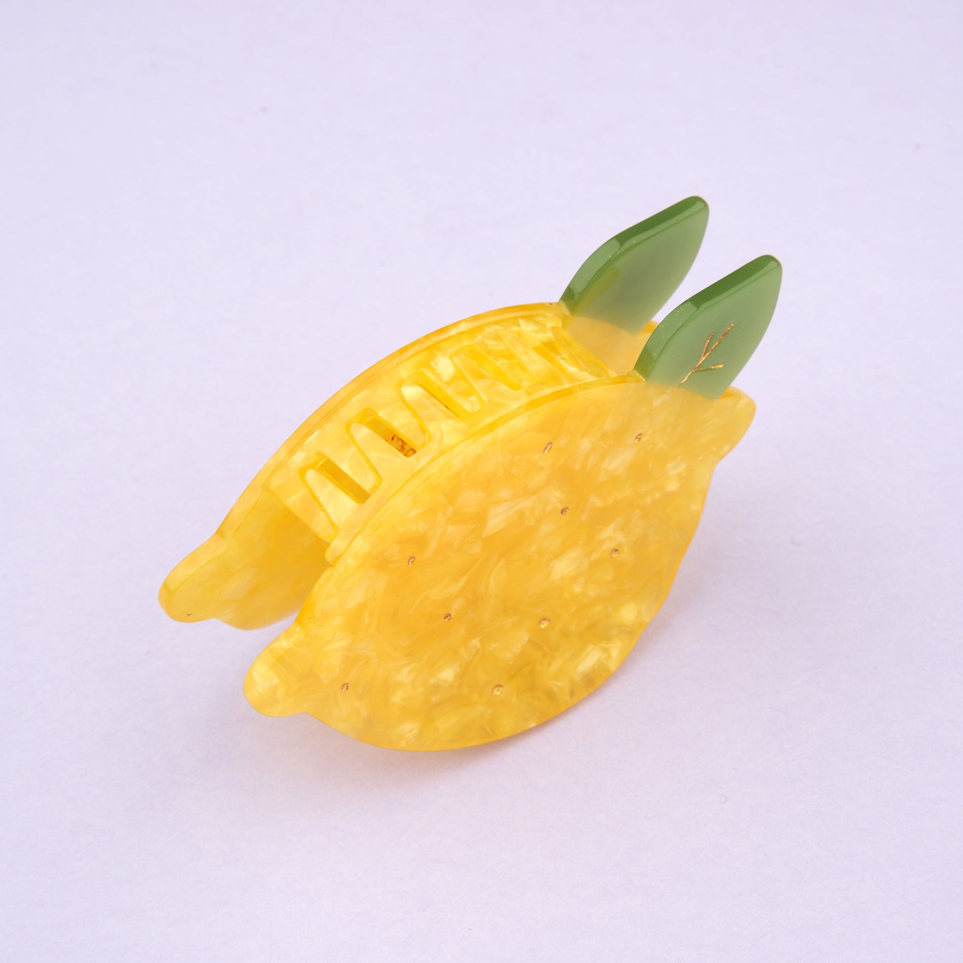 Pince à cheveux Citron Coucou Suzette portée