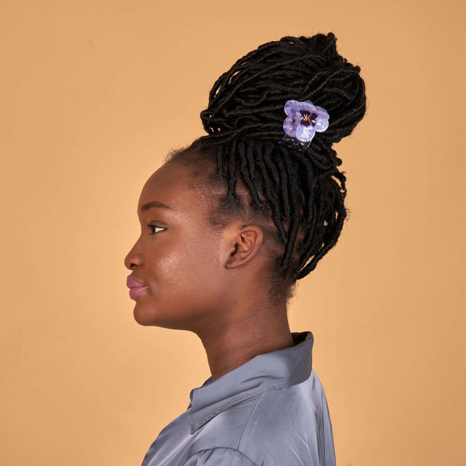 Pince à cheveux Pensée mauve une fleur Coucou Suzette vue complémentaire 5