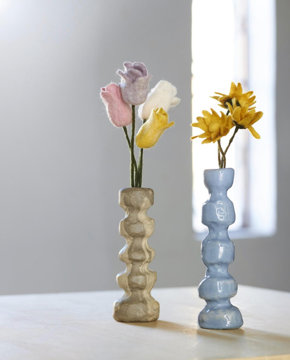 Fleur tulipe en laine – vue 1