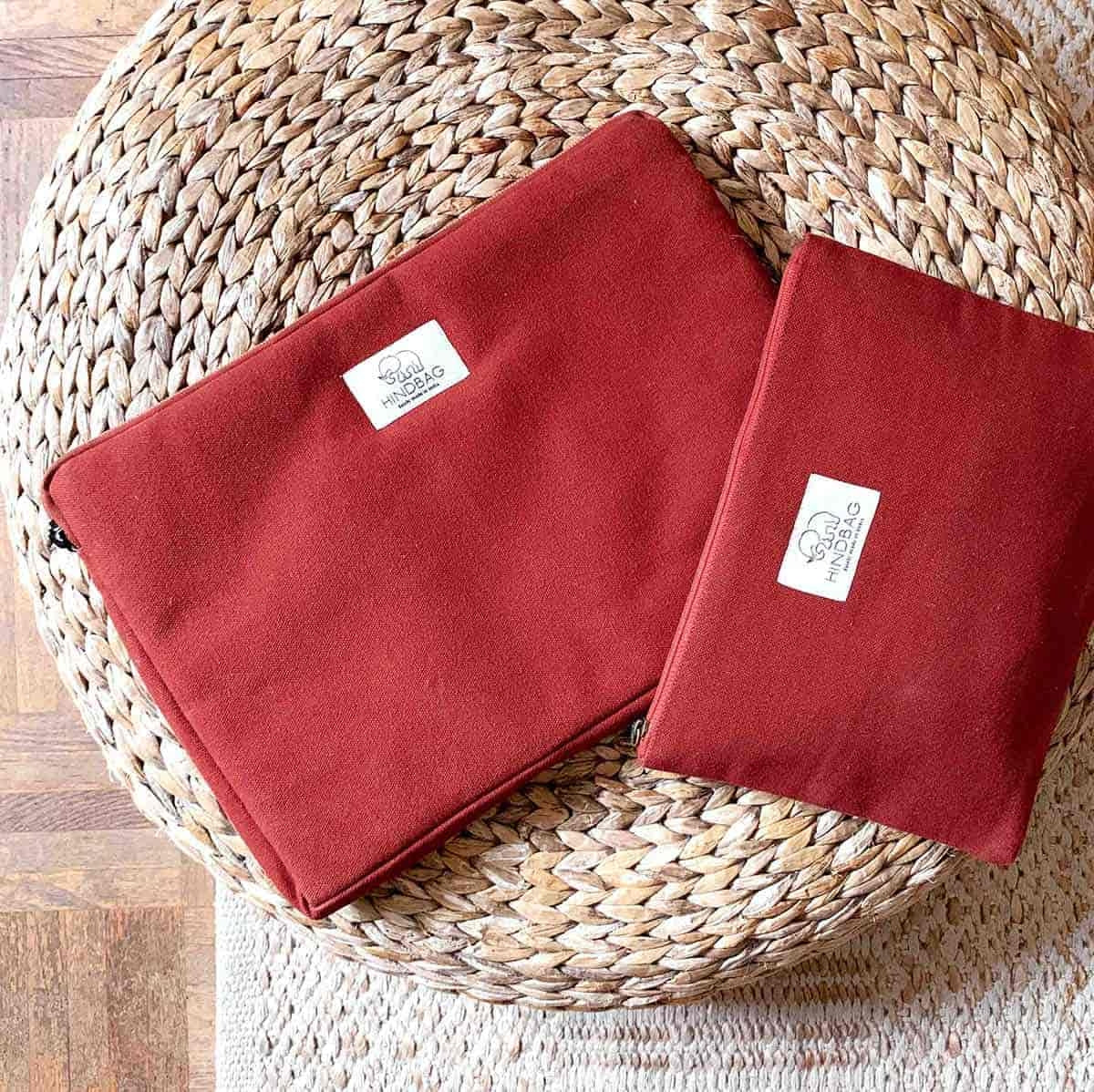 Housse ordinateur Ava 15 pouces Hindbag en situation