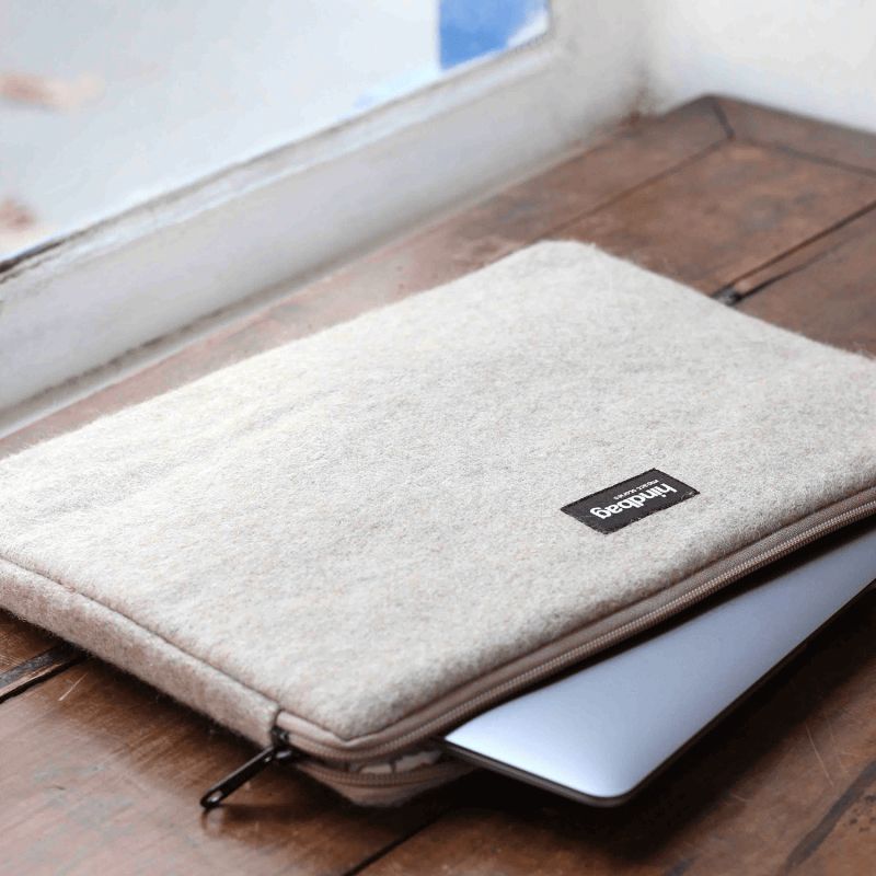Housse ordinateur Ava 15 pouces Laine Beige Hindbag vue 3