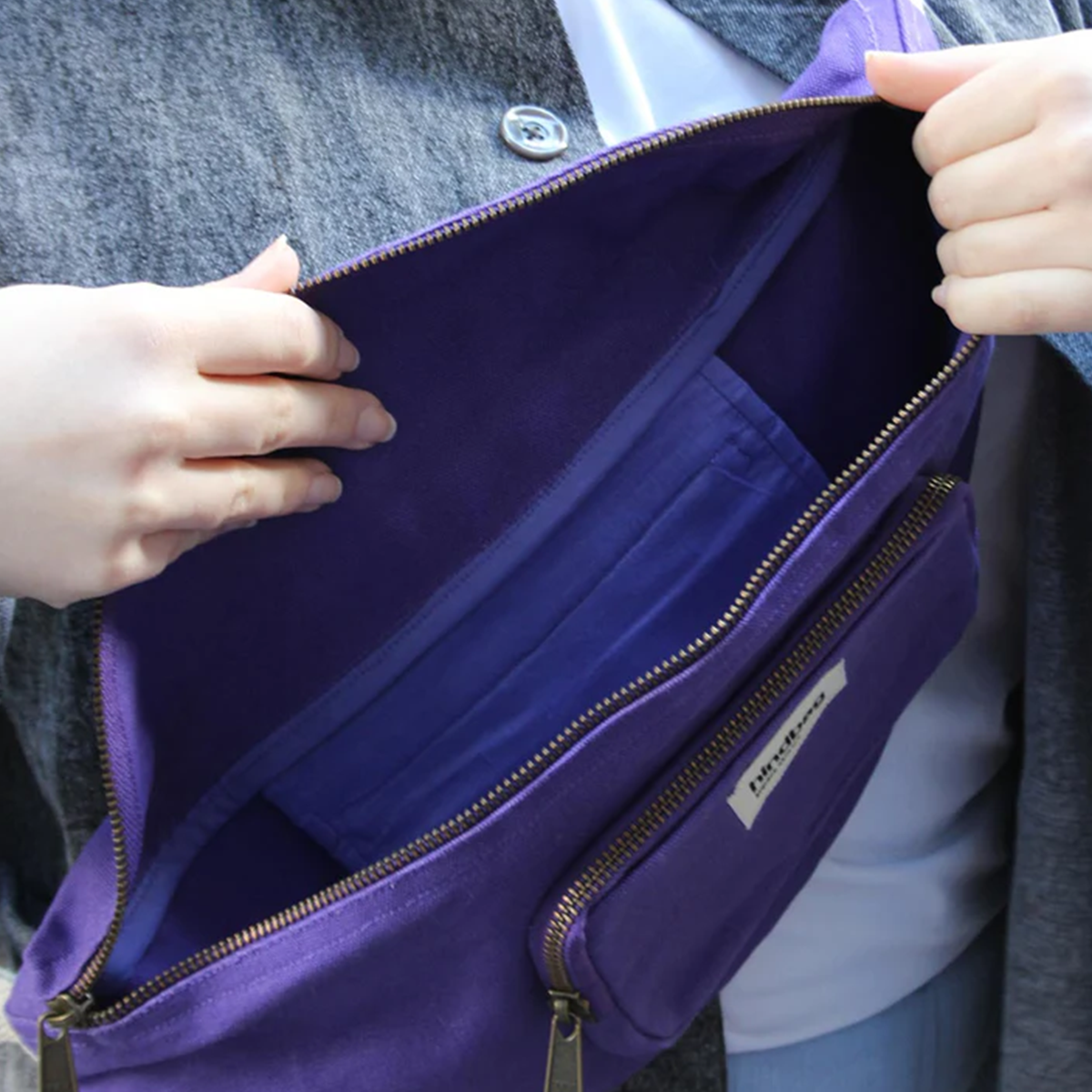 Intérieur du sac banane Sofia Holi Violet Hindbag