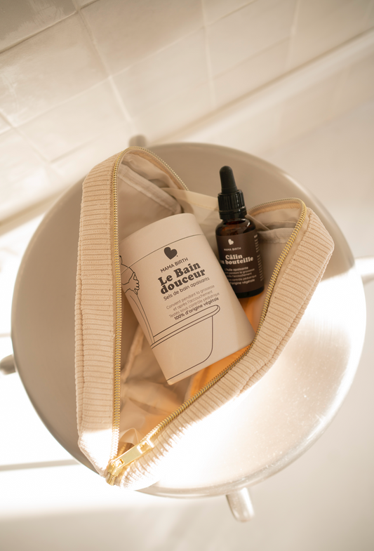 La mama trousse beige Mama Birth avec huile et sels de bain