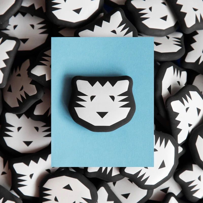 Gomme Tigre Papier Tigre mise en scène avec plusieurs gommes