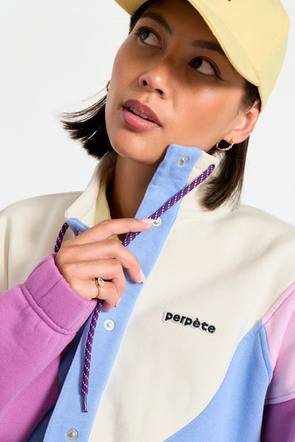 Veste Laura bleu Perpète, détail du col à cordons