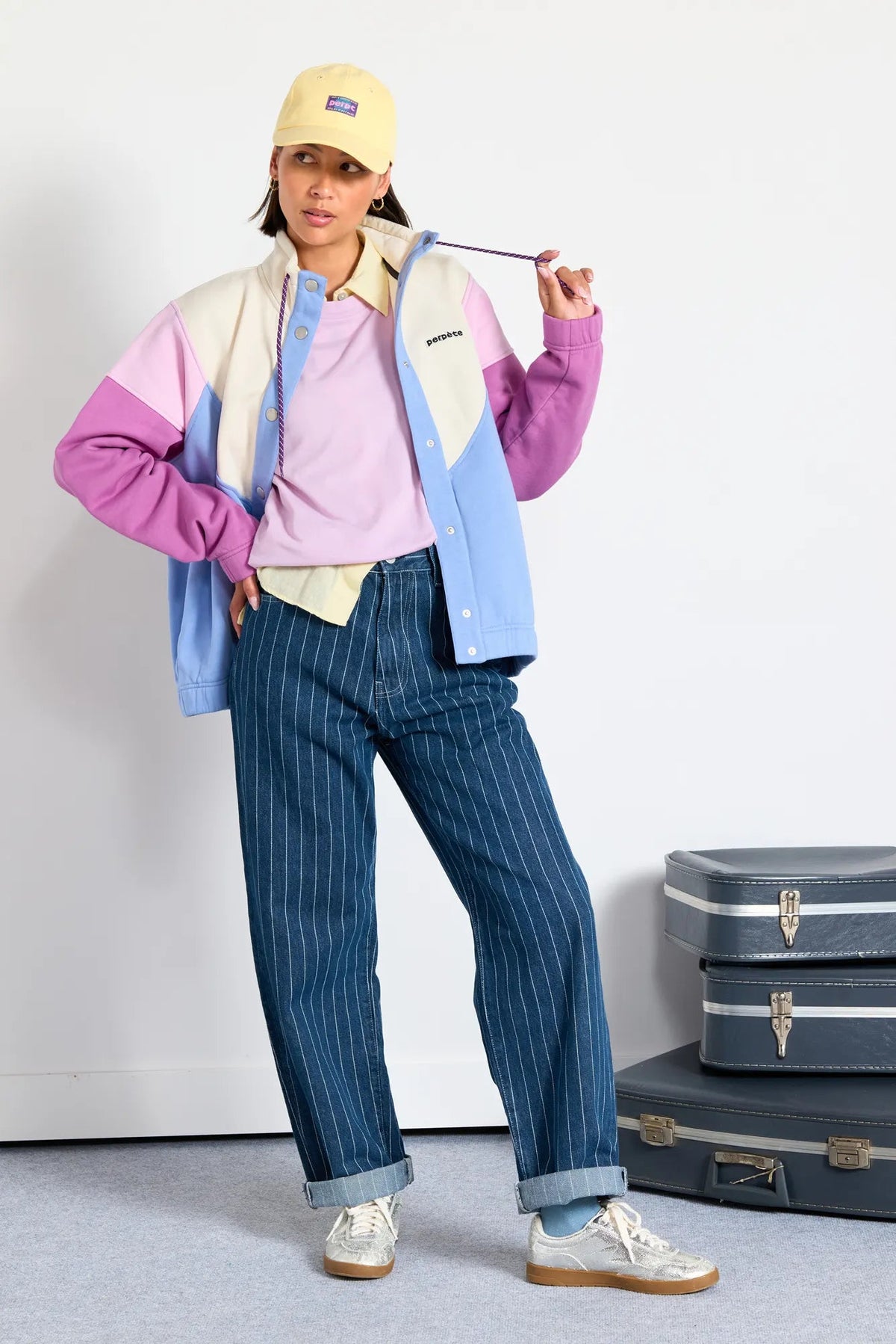 Veste Laura bleu colorblock Perpète portée ouverte
