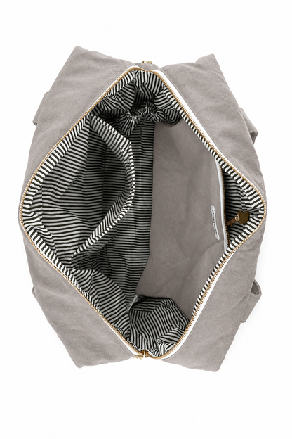Interieur du sac a langer Darcy Rive Droite gris avec pochette